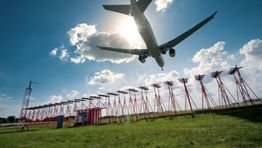 London Heathrow Airport closed on Friday after power outage