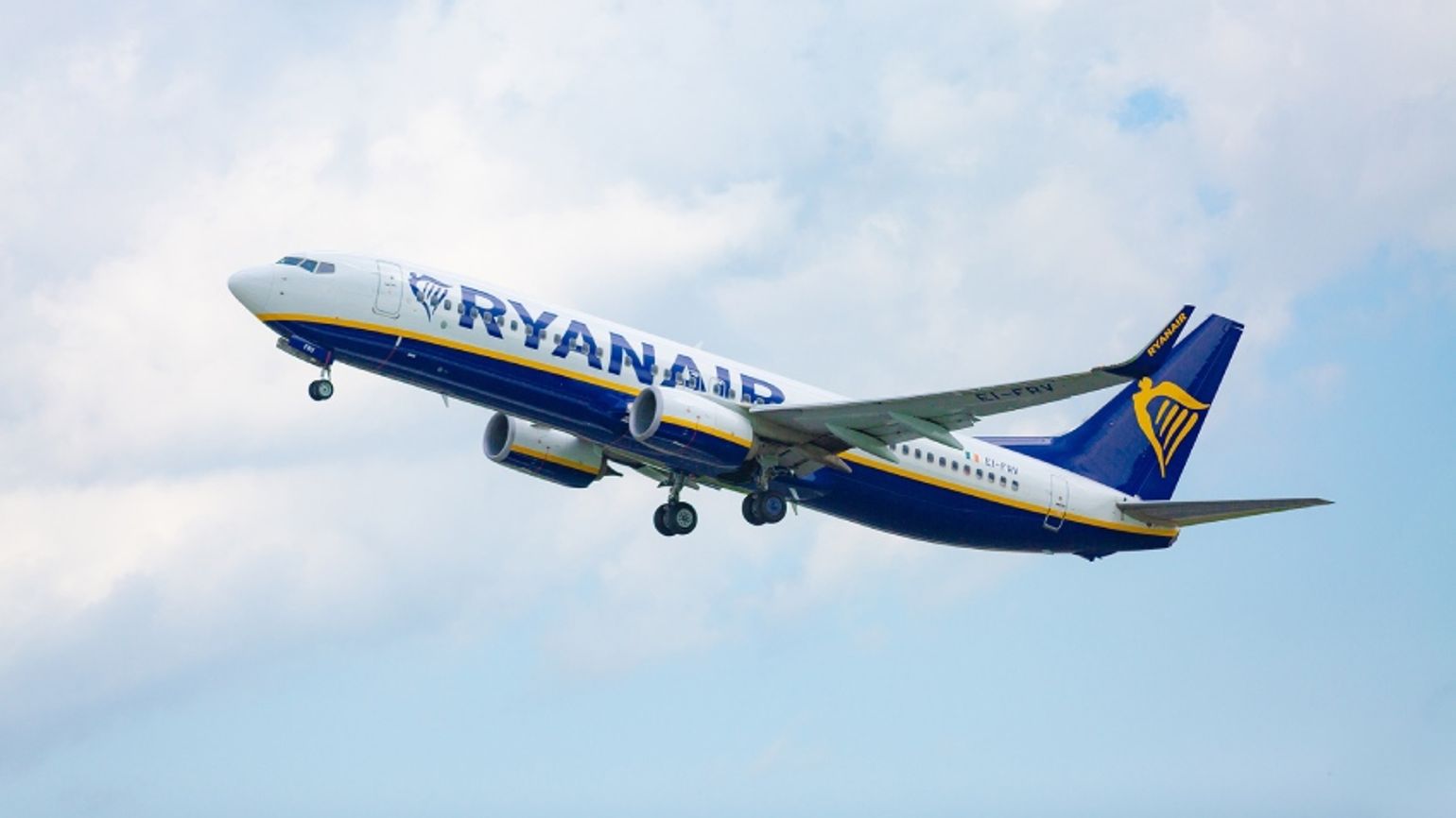 Ryanair takeoff